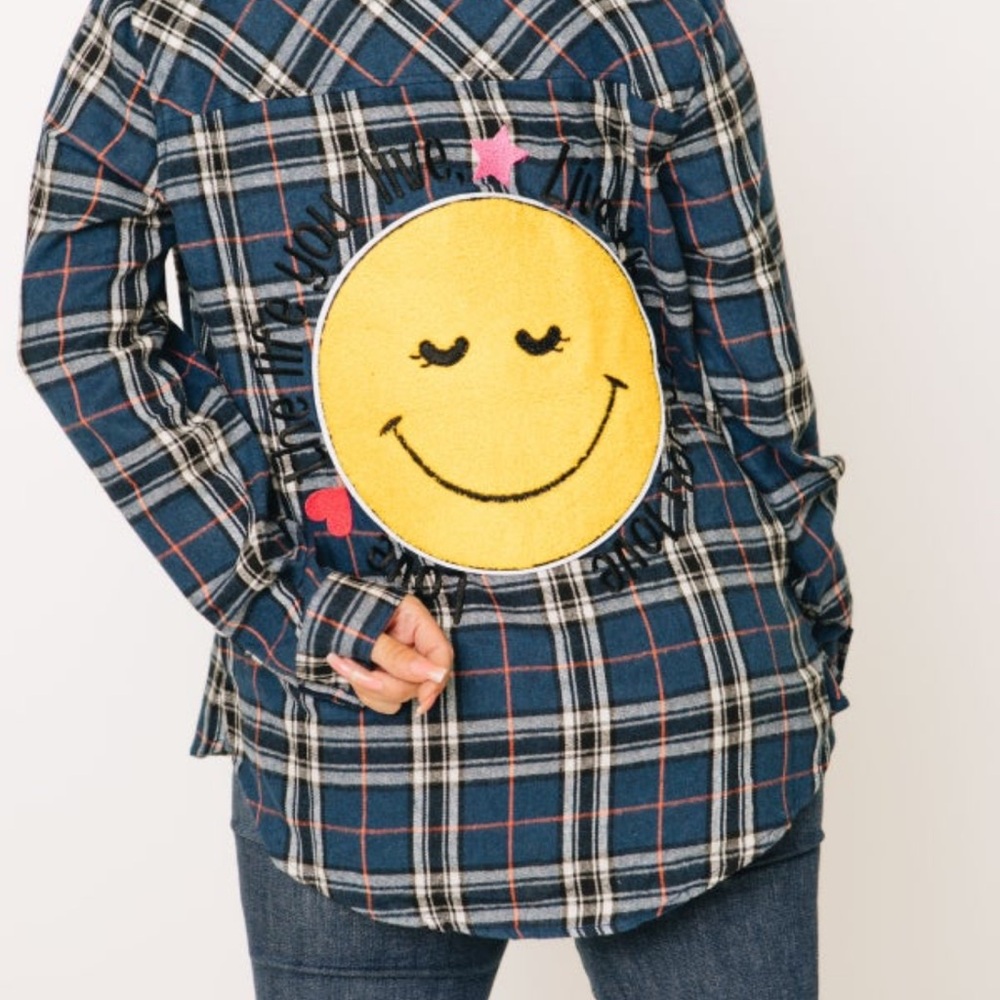 NWOT SMILE FLANNEL